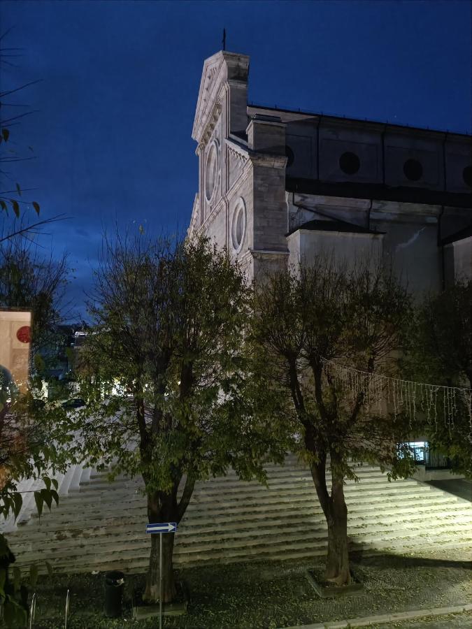 아베자노 L'Affaccio Sulla Piazza 아파트 외부 사진